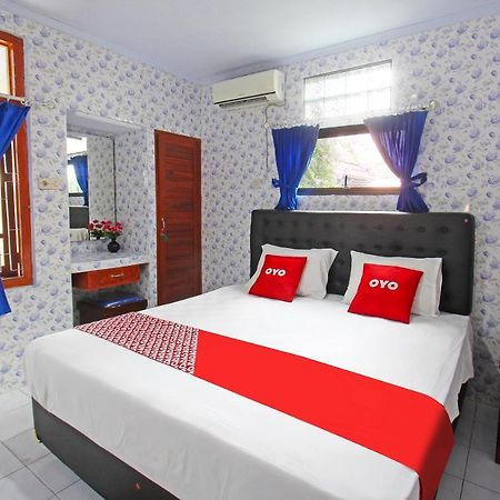 Oyo 91516 Wisata Hotel Матарам Екстер'єр фото