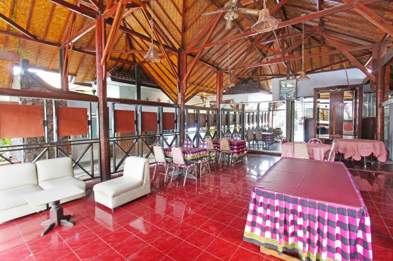 Oyo 91516 Wisata Hotel Матарам Екстер'єр фото